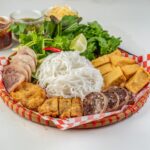  - V10. Bún đậu Mắm tôm, Chả Mực, Chả Cốm, thịt Chân Giò, Lòng Dồi